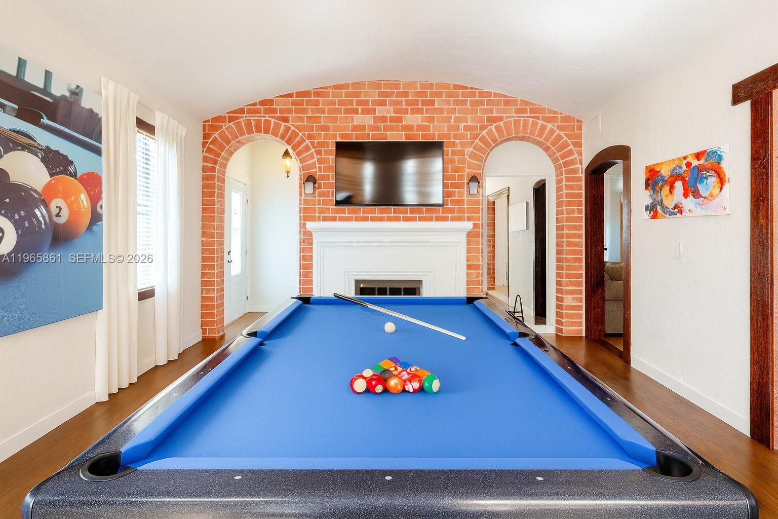 1545 NW 8th Ter Miami, FL 33125