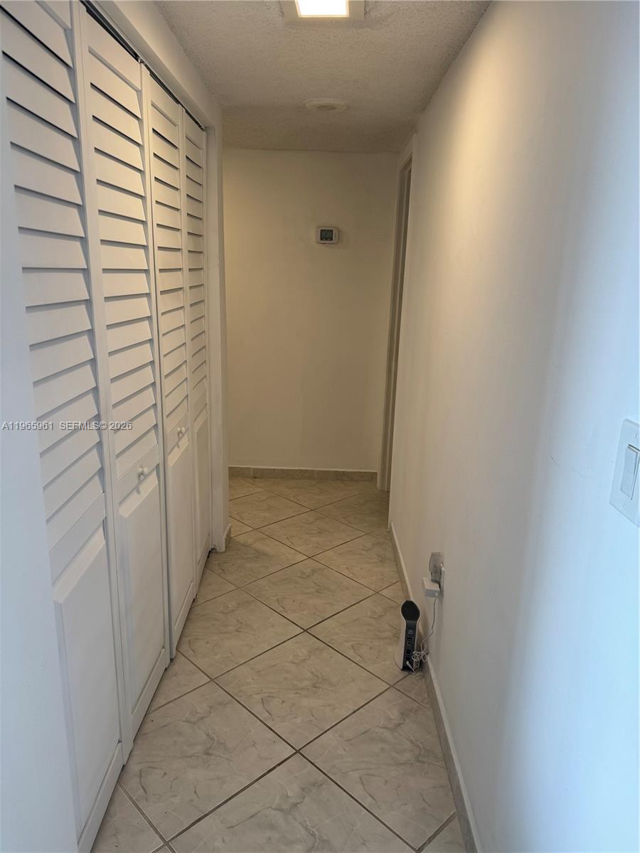 image Arlen House Condo16