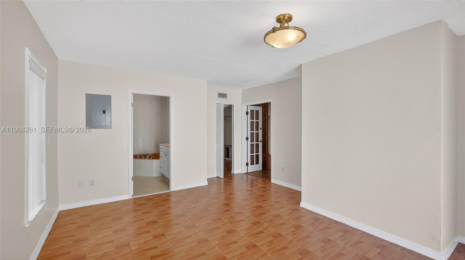 9131 SW 178th Ter Palmetto Bay, FL 33157