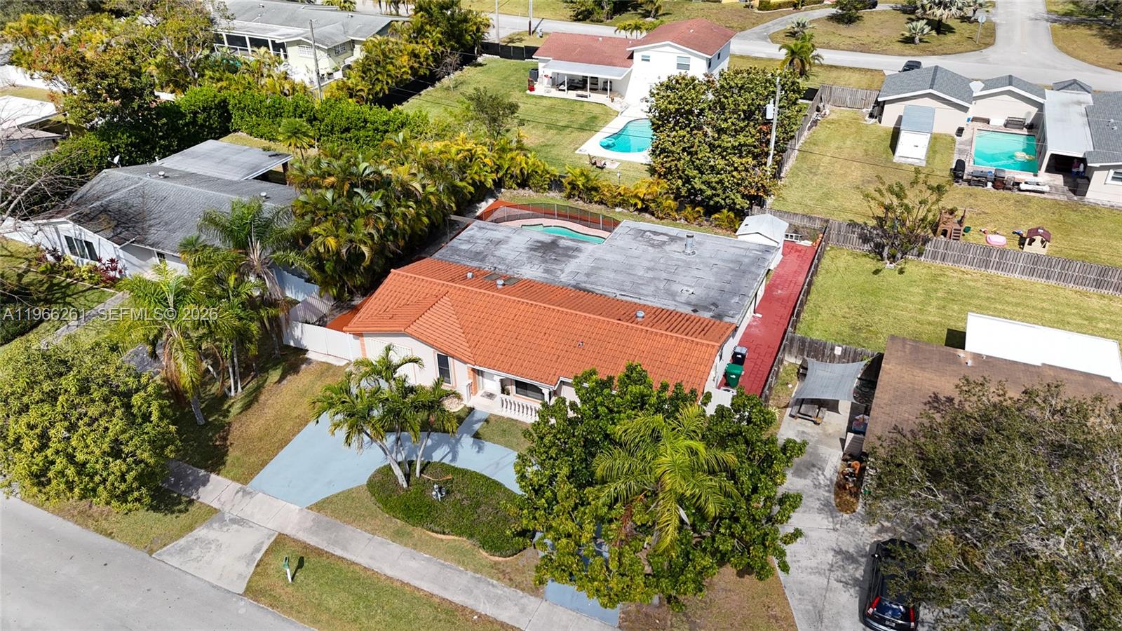 9131 SW 178th Ter Palmetto Bay, FL 33157