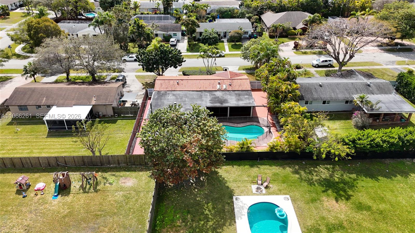 9131 SW 178th Ter Palmetto Bay, FL 33157