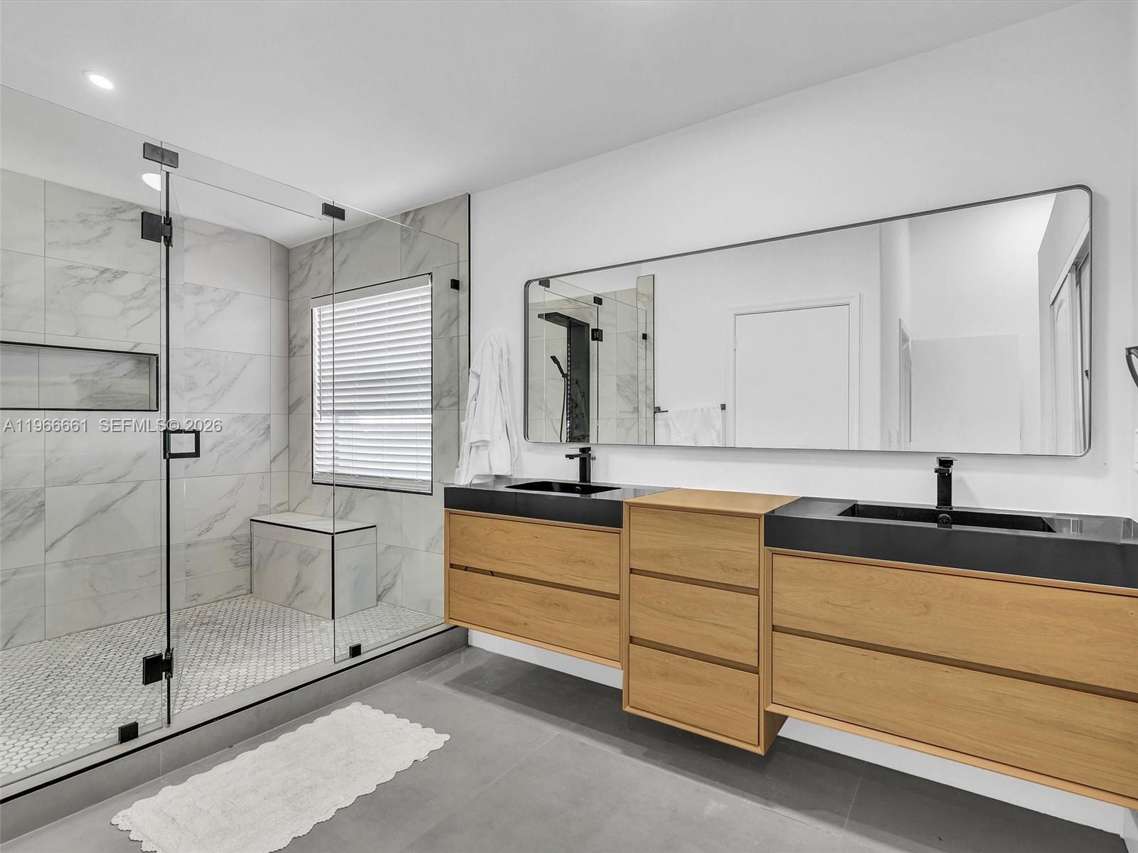 4962 SW 32nd Way Hollywood, FL 33312