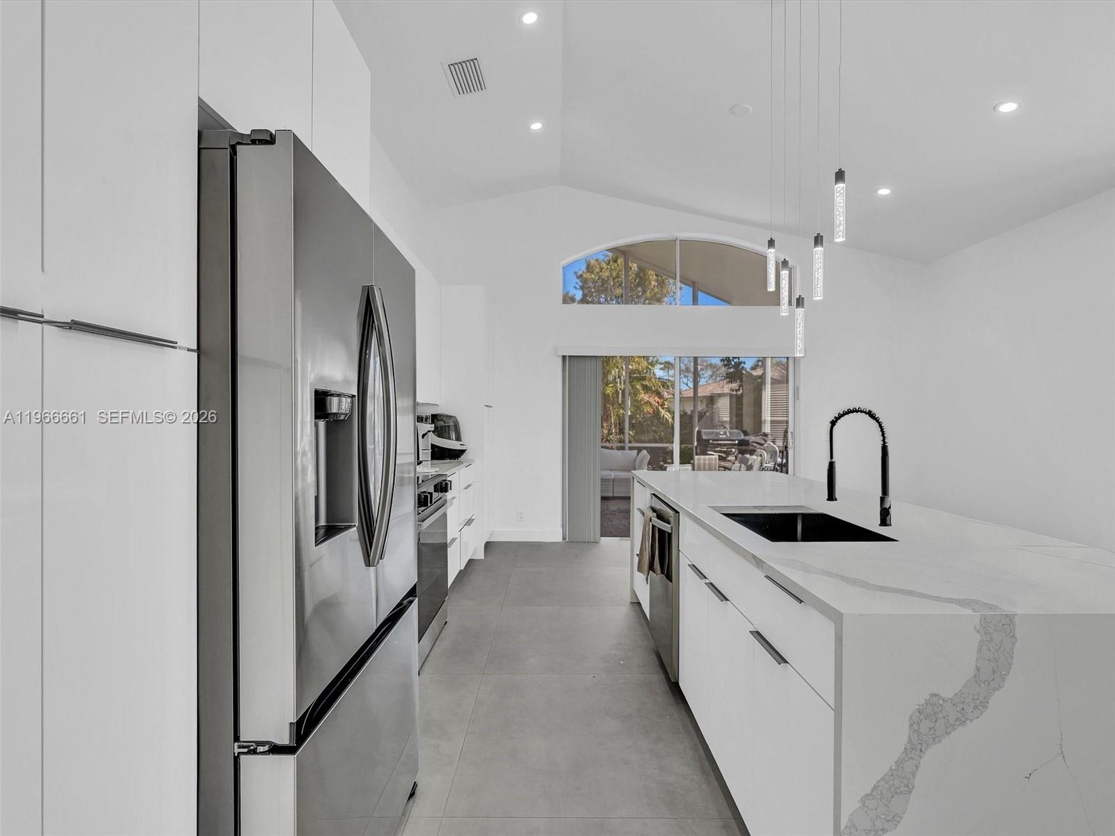 4962 SW 32nd Way Hollywood, FL 33312