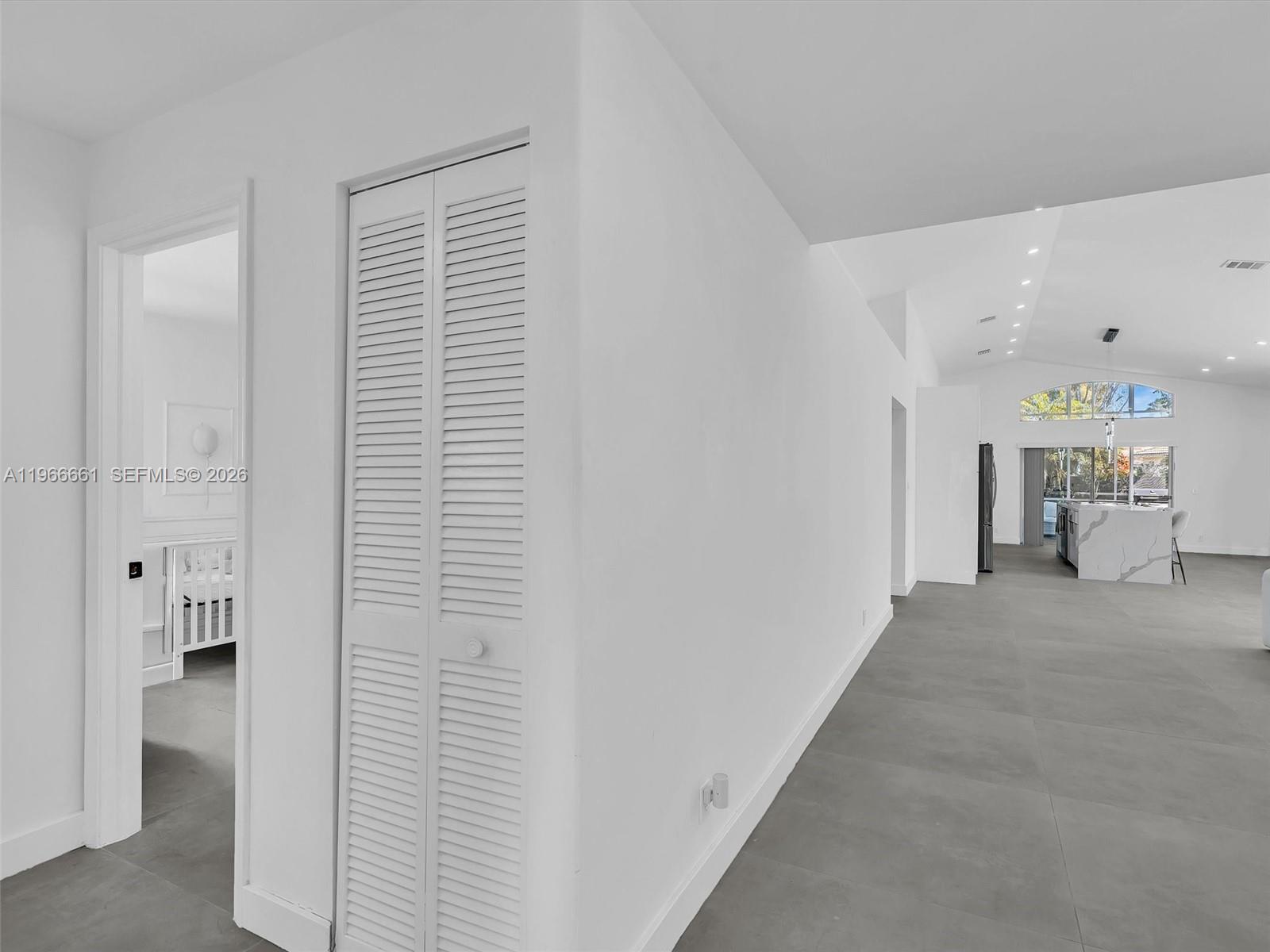 4962 SW 32nd Way Hollywood, FL 33312