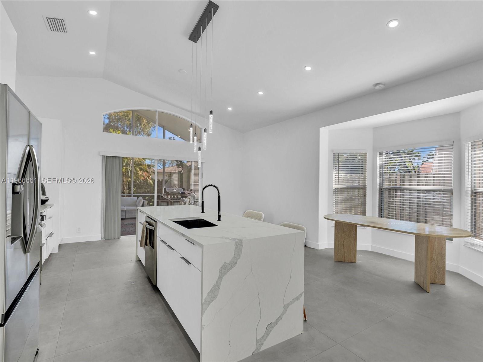 4962 SW 32nd Way Hollywood, FL 33312