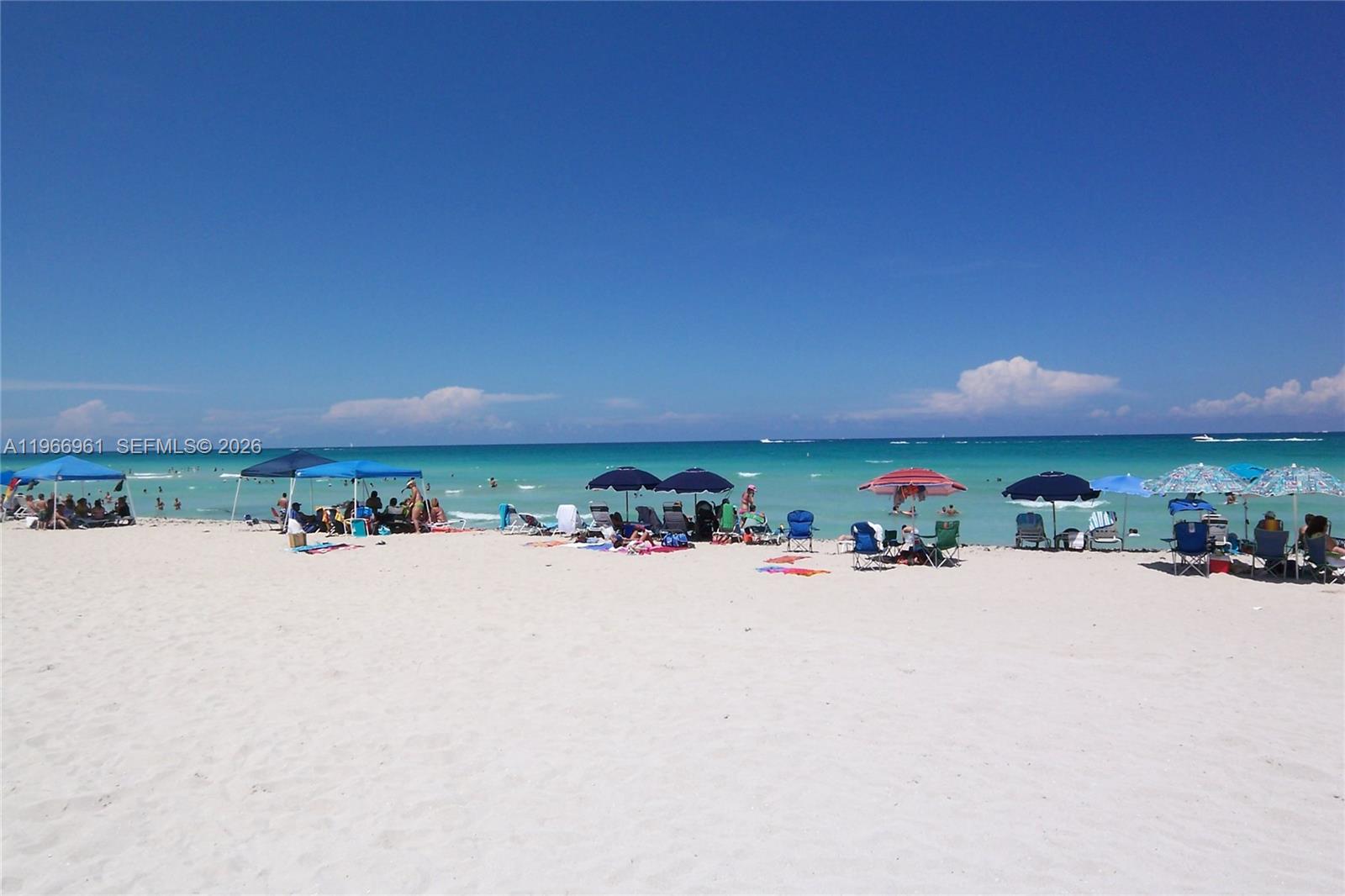 5161 Collins Ave #208 Miami Beach, FL 33140