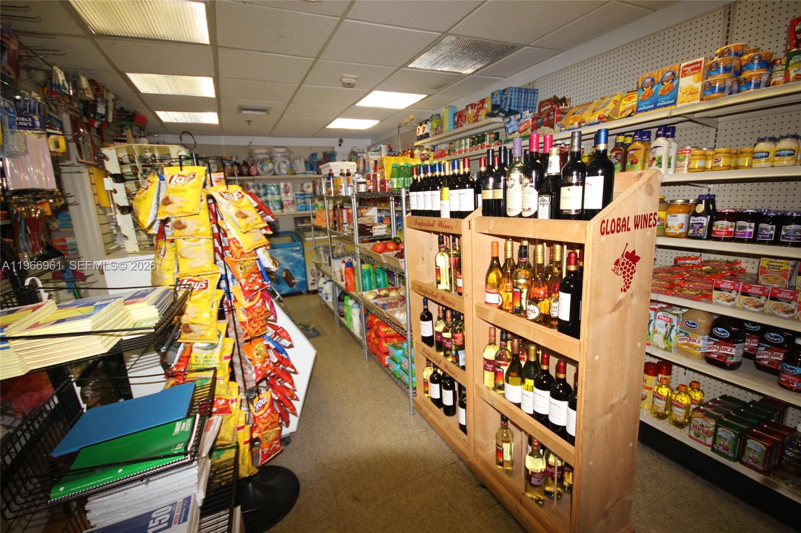 5161 Collins Ave #208 Miami Beach, FL 33140