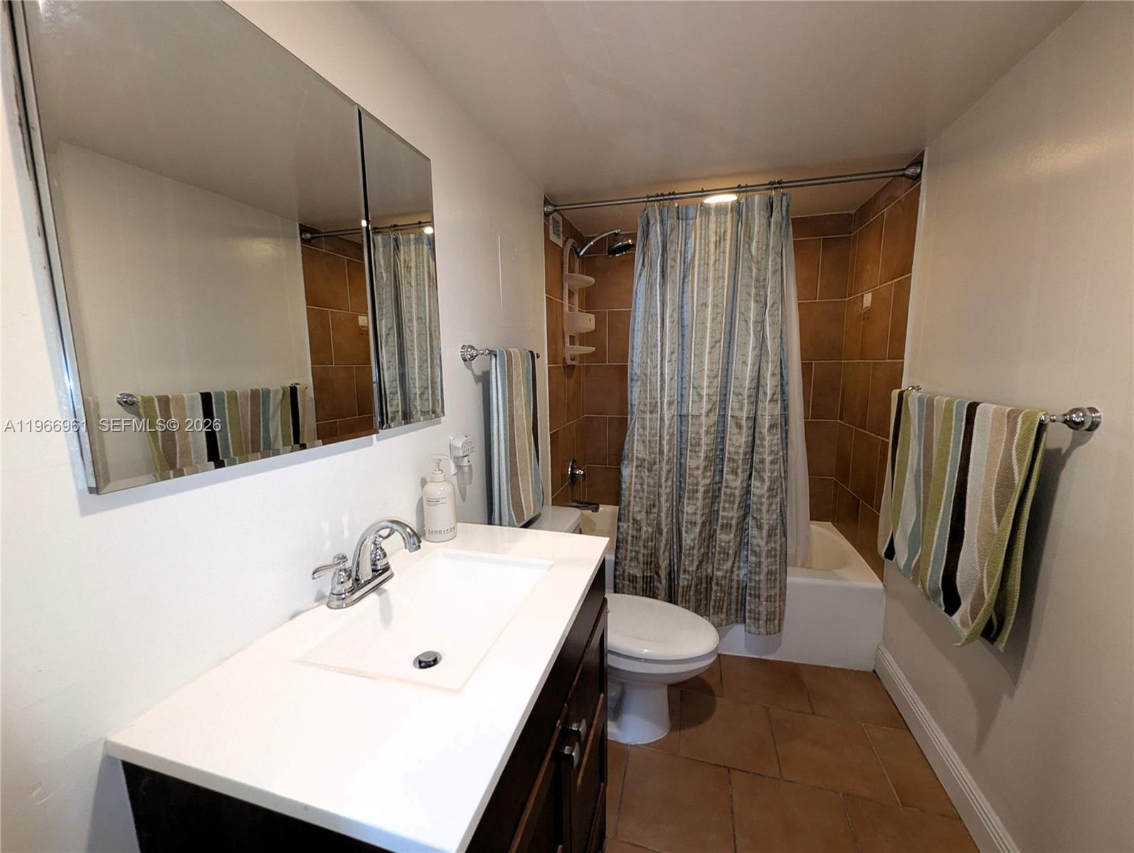 5161 Collins Ave #208 Miami Beach, FL 33140