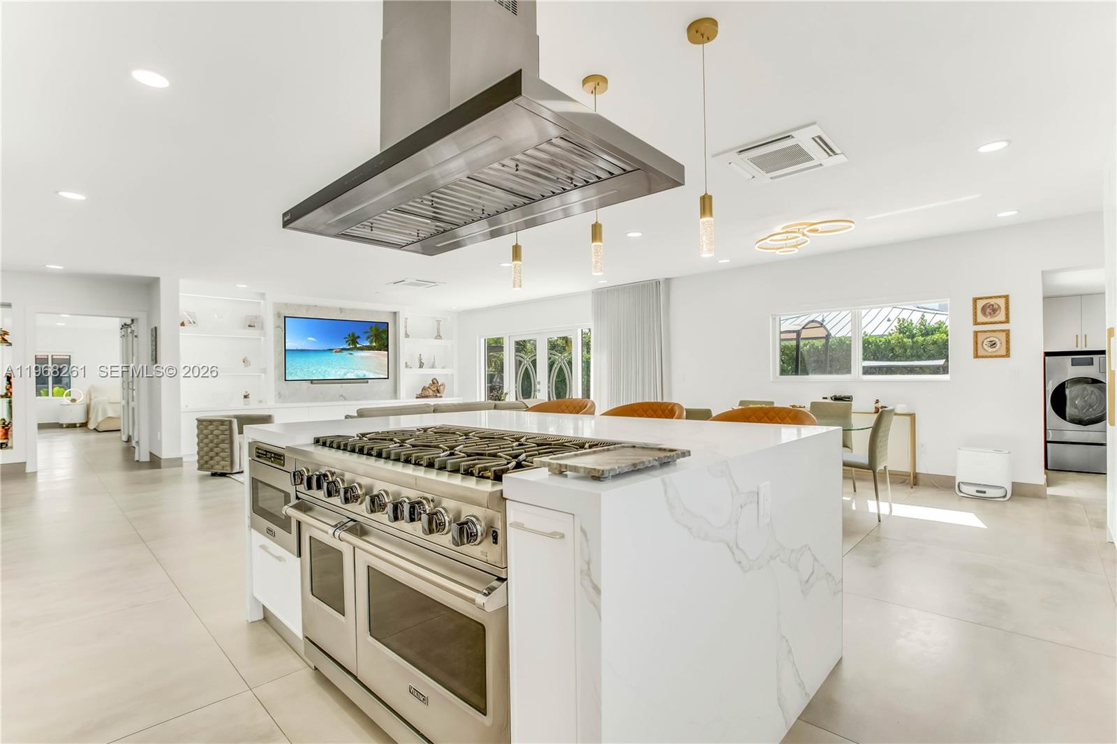 500 94th St Surfside, FL 33154