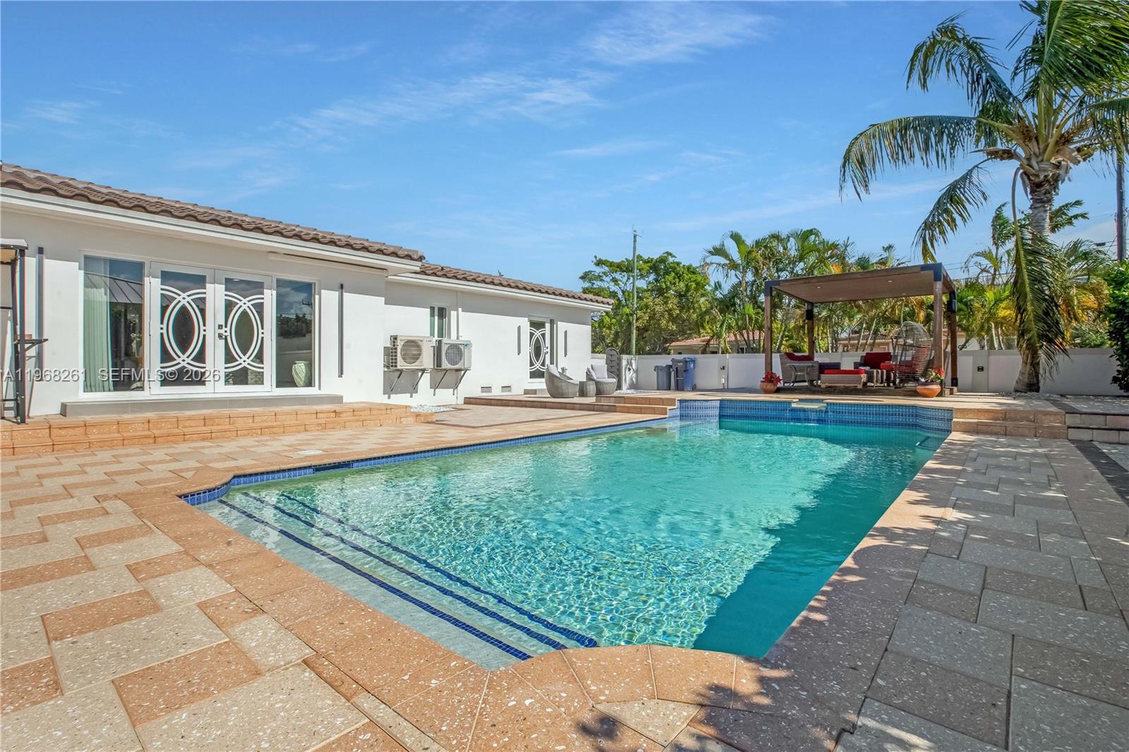 500 94th St Surfside, FL 33154