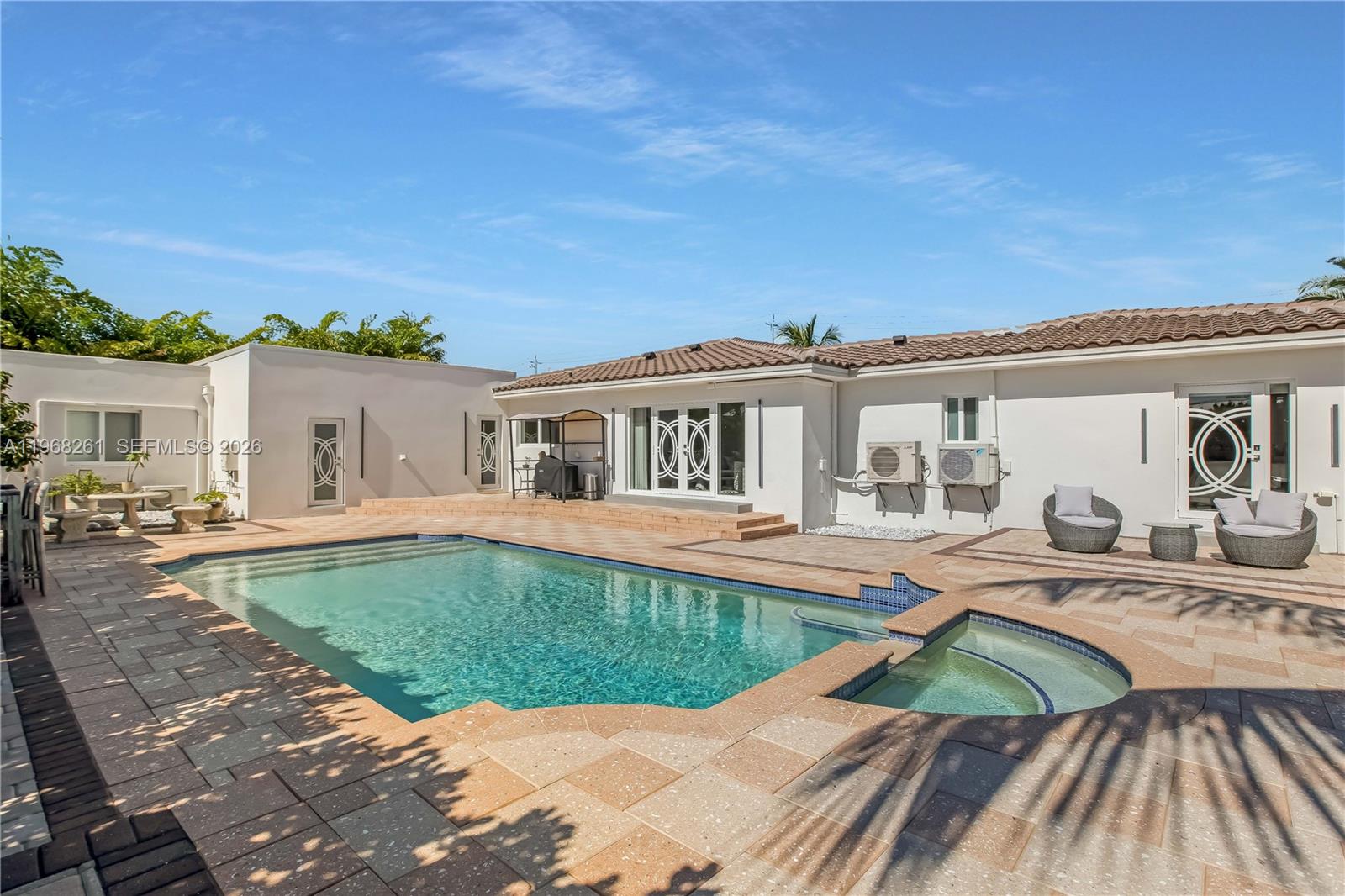 500 94th St Surfside, FL 33154