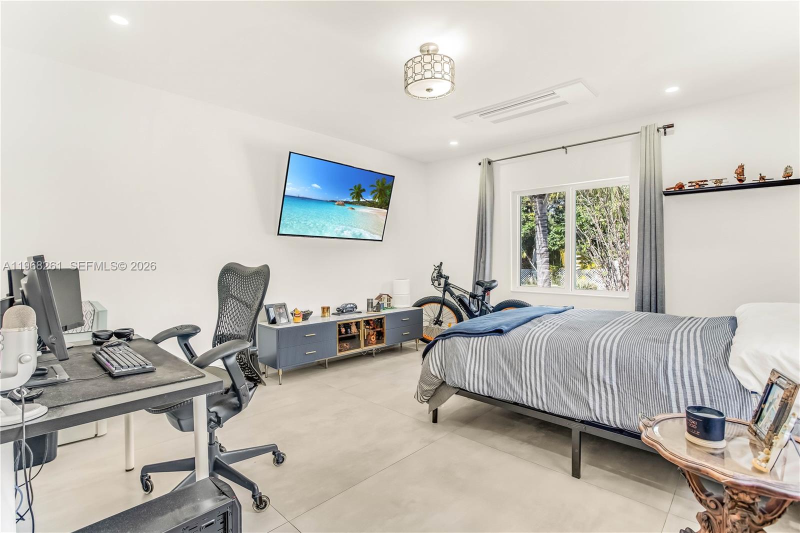 500 94th St Surfside, FL 33154