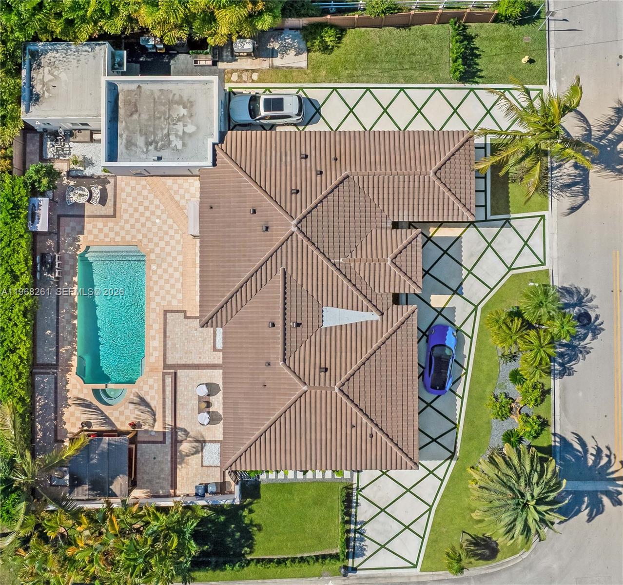 500 94th St Surfside, FL 33154