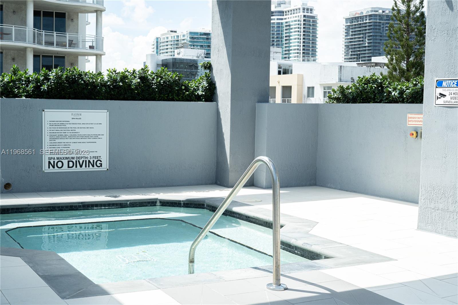 image Platinum Condominium12