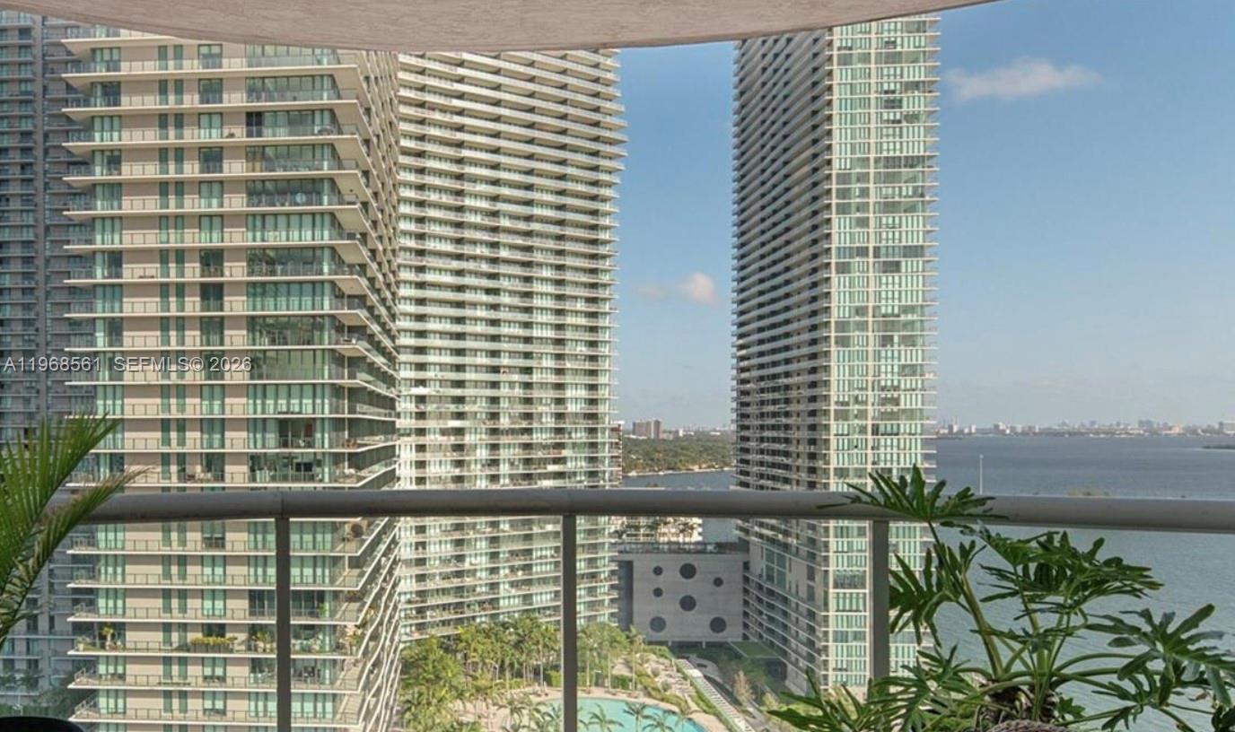 image Platinum Condominium20