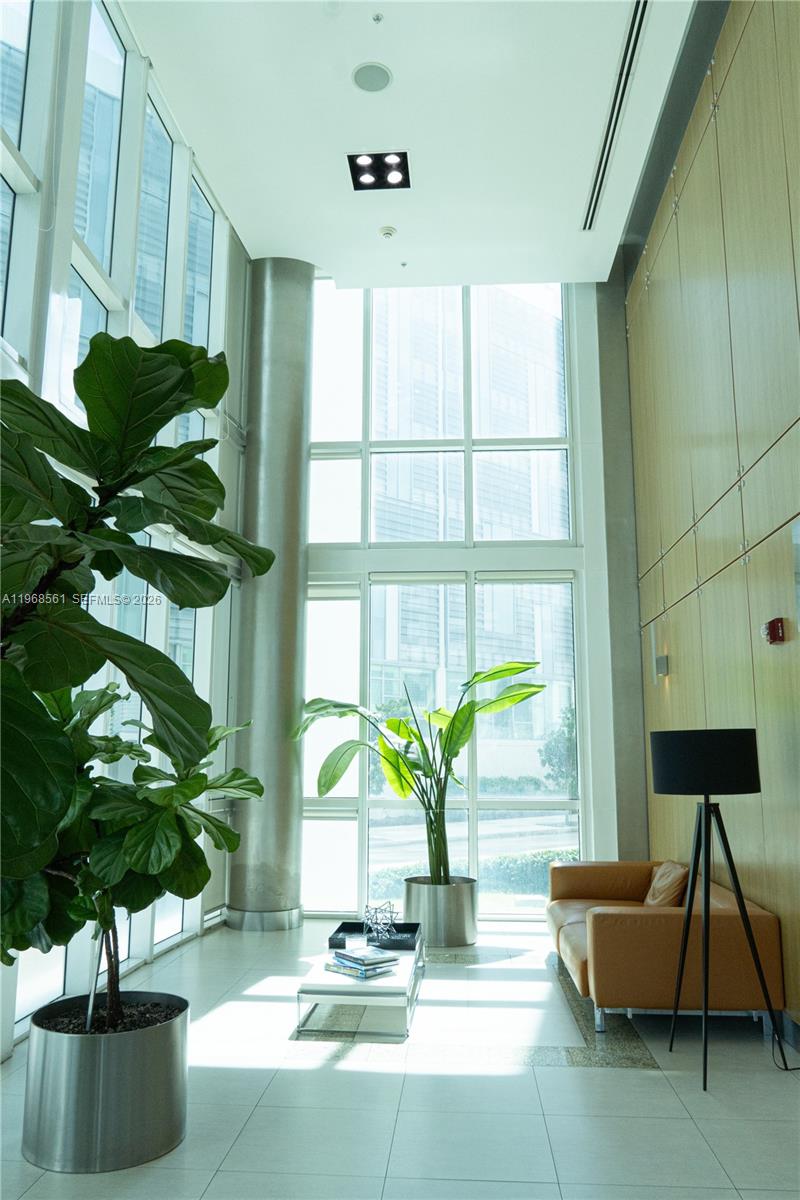 image Platinum Condominium26