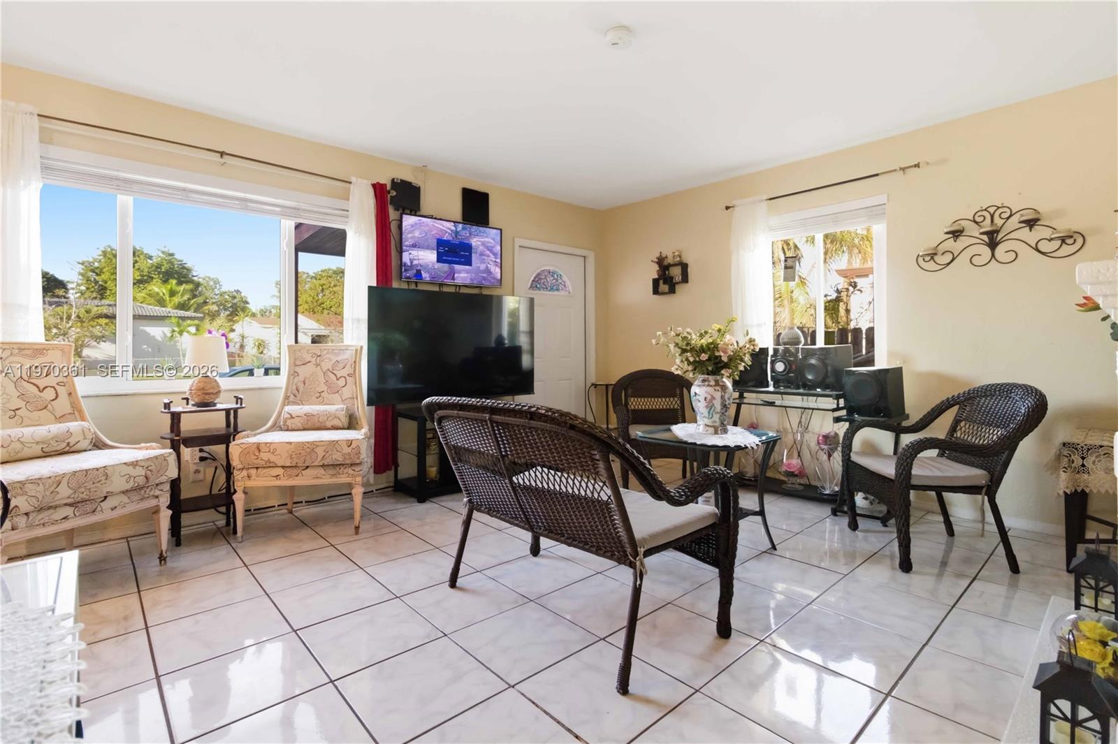 380 NW 133rd St North Miami, FL 33168