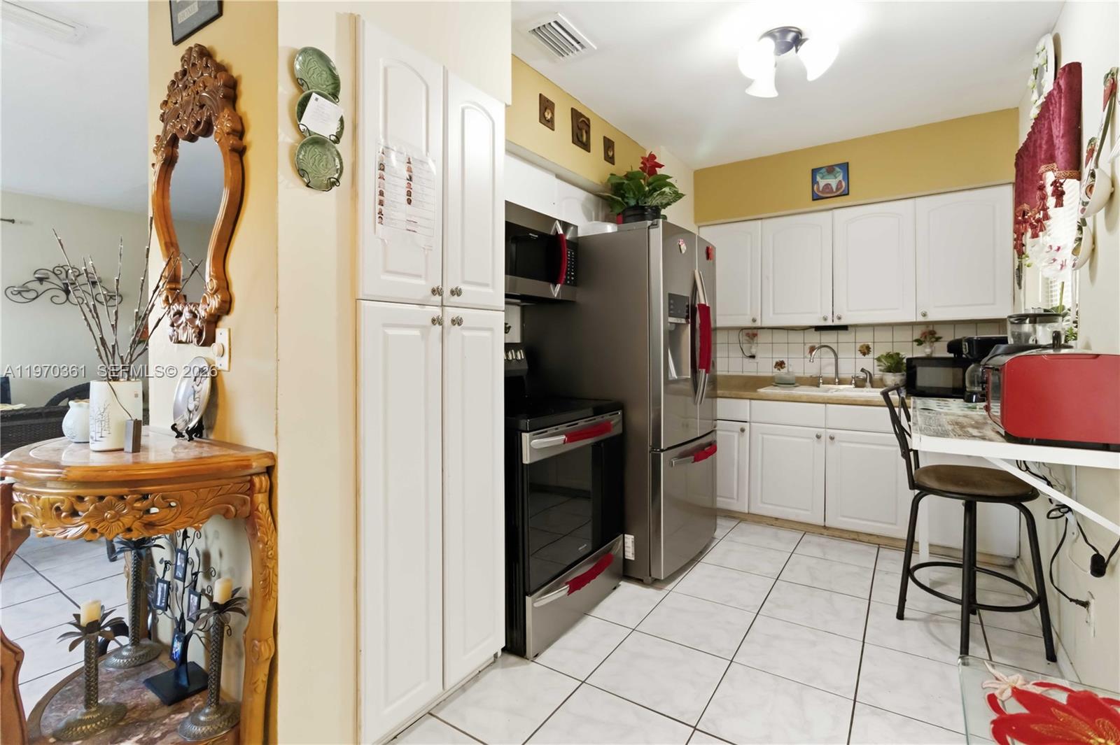 380 NW 133rd St North Miami, FL 33168