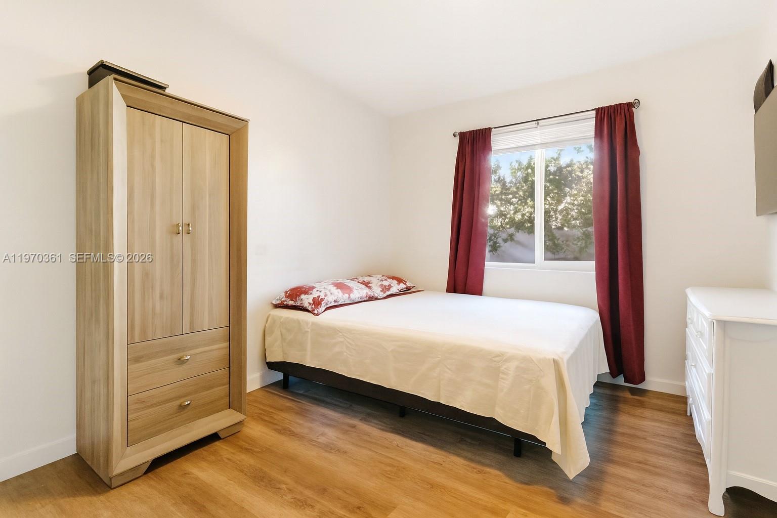 380 NW 133rd St North Miami, FL 33168