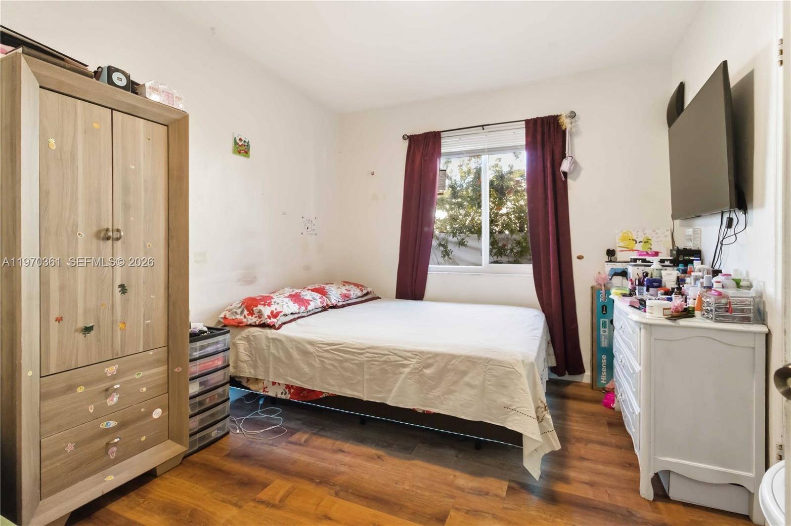 380 NW 133rd St North Miami, FL 33168