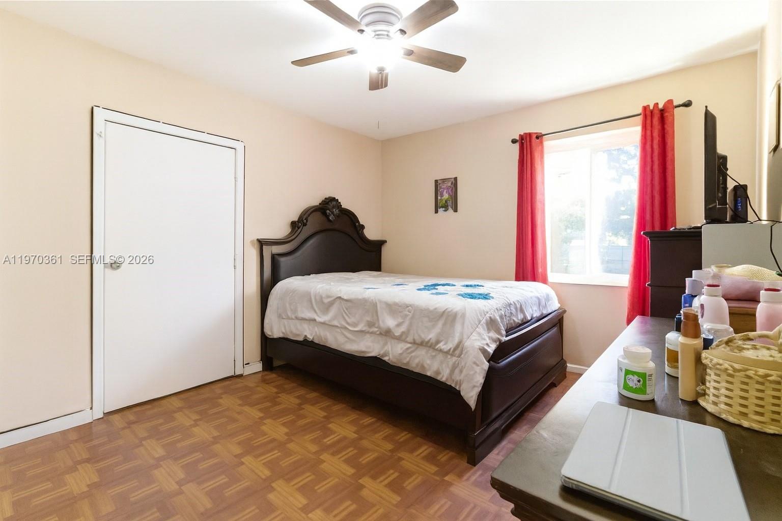 380 NW 133rd St North Miami, FL 33168