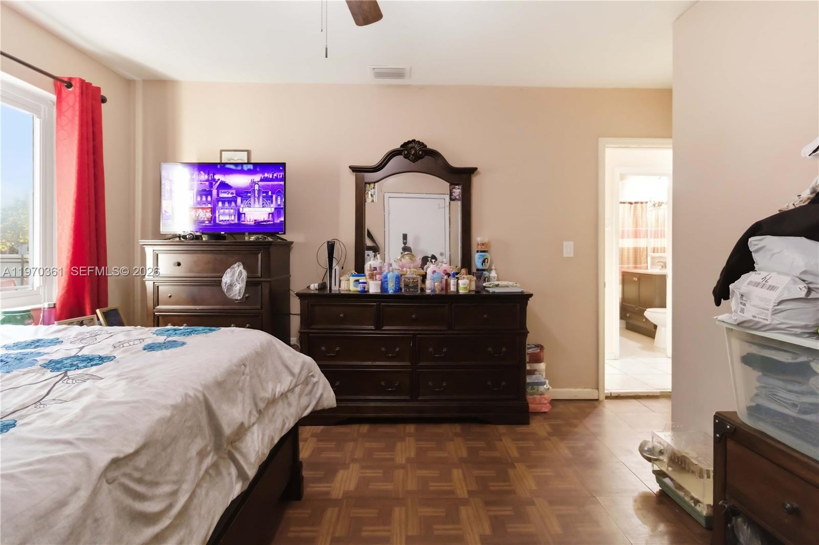 380 NW 133rd St North Miami, FL 33168