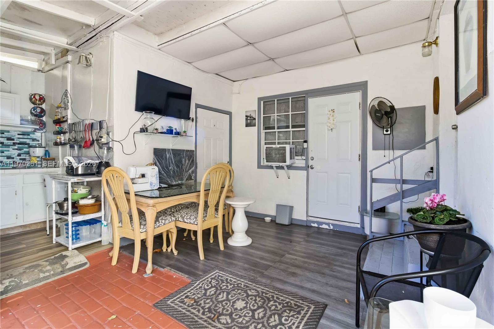 380 NW 133rd St North Miami, FL 33168