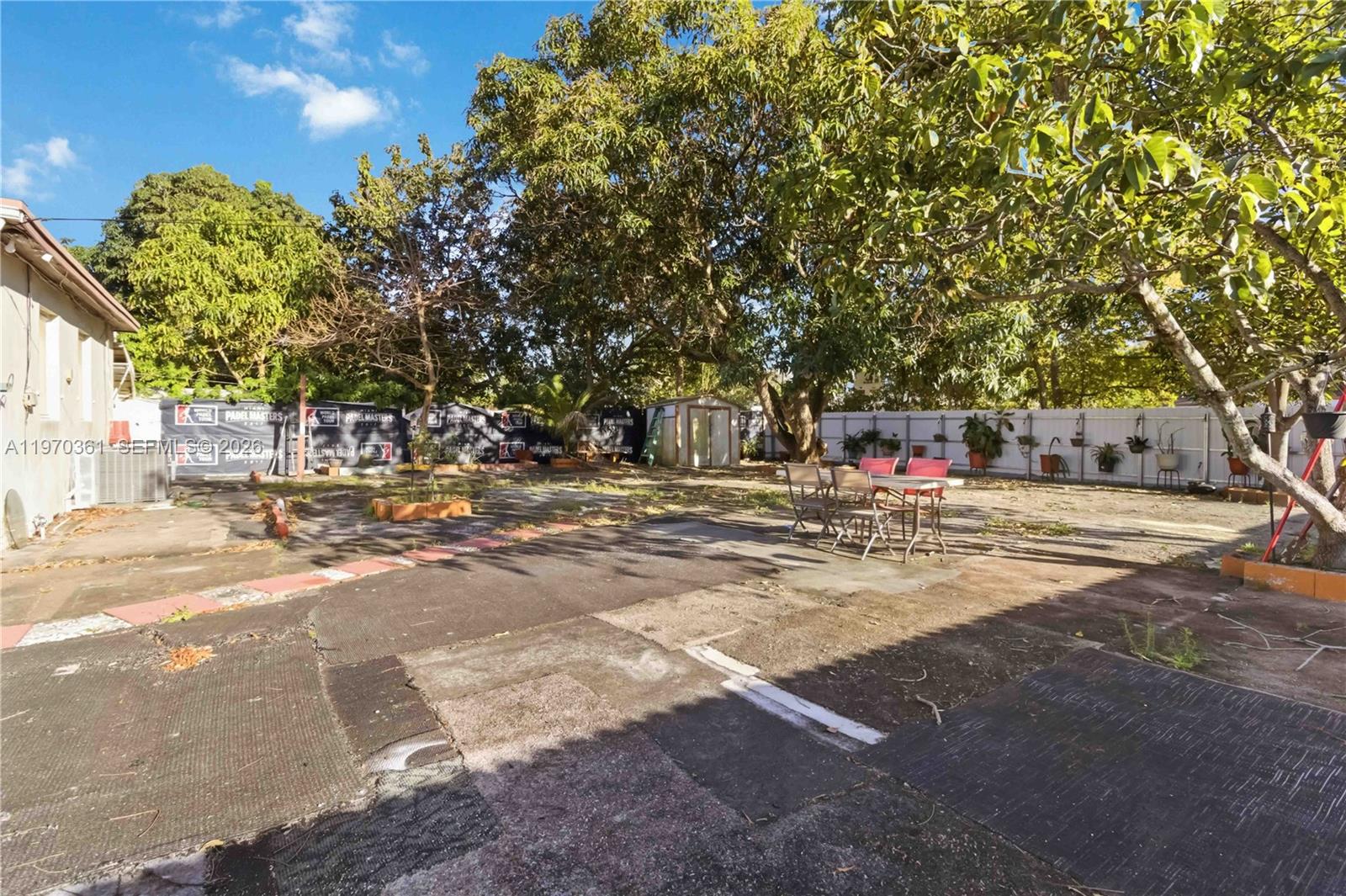 380 NW 133rd St North Miami, FL 33168