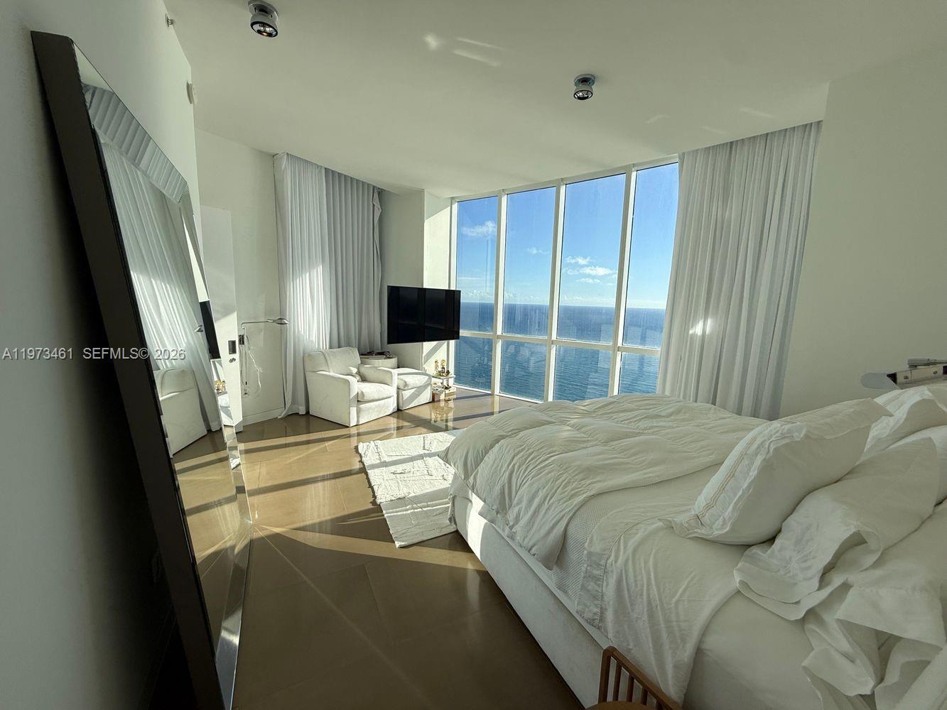 18101 Collins Ave #5509 Sunny Isles Beach, FL 33160