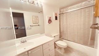 19370 Collins Ave #221 Sunny Isles Beach, FL 33160