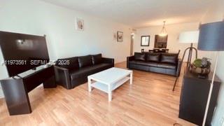 19370 Collins Ave #221 Sunny Isles Beach, FL 33160