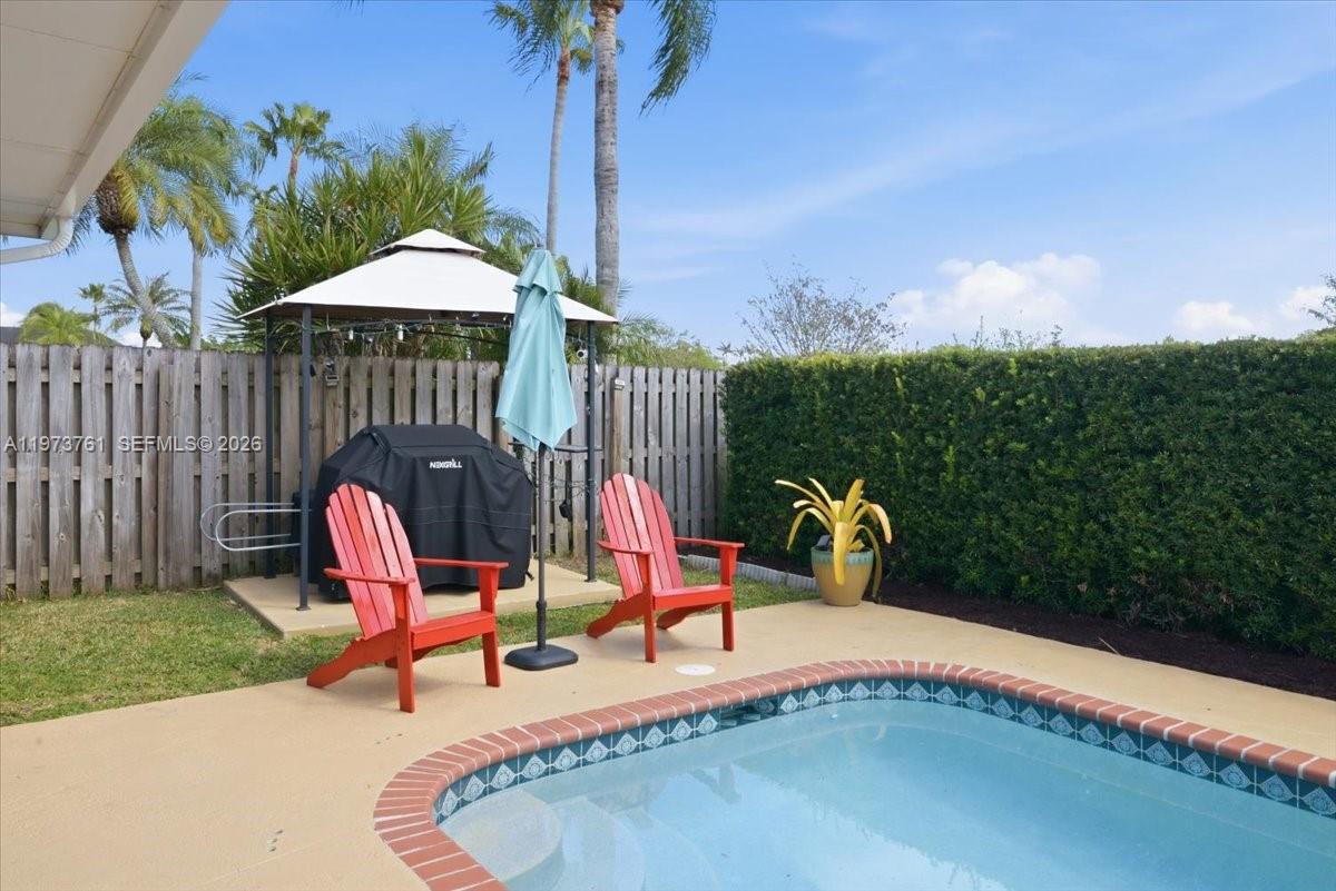 6520 Olde Moat Way Davie, FL 33331