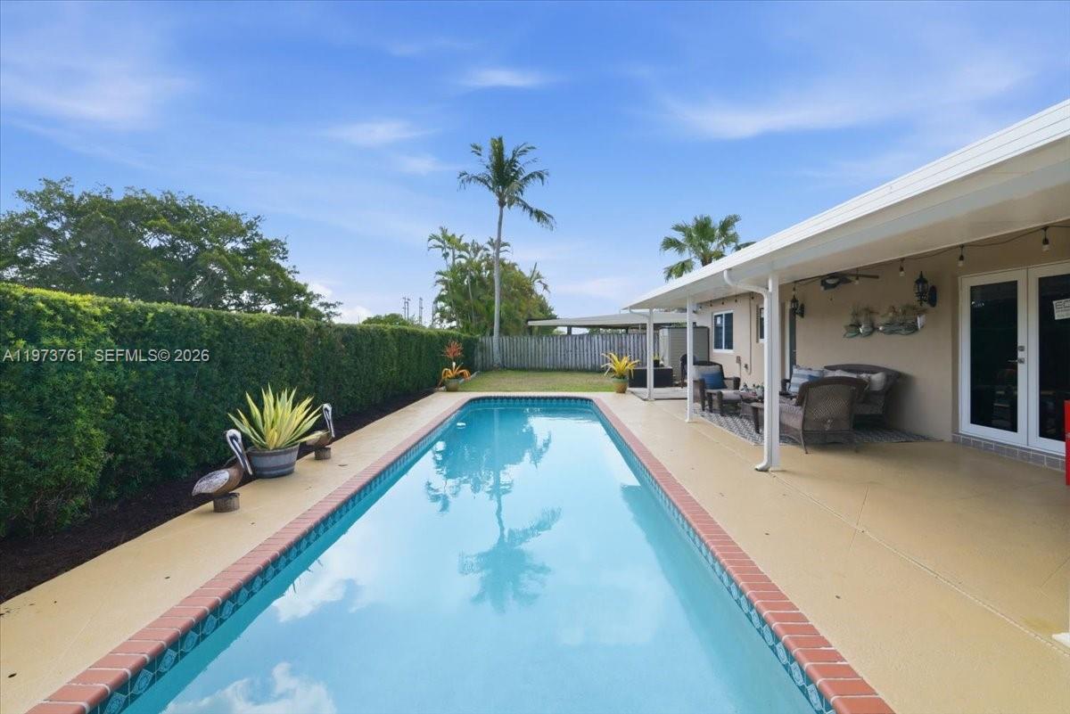 6520 Olde Moat Way Davie, FL 33331