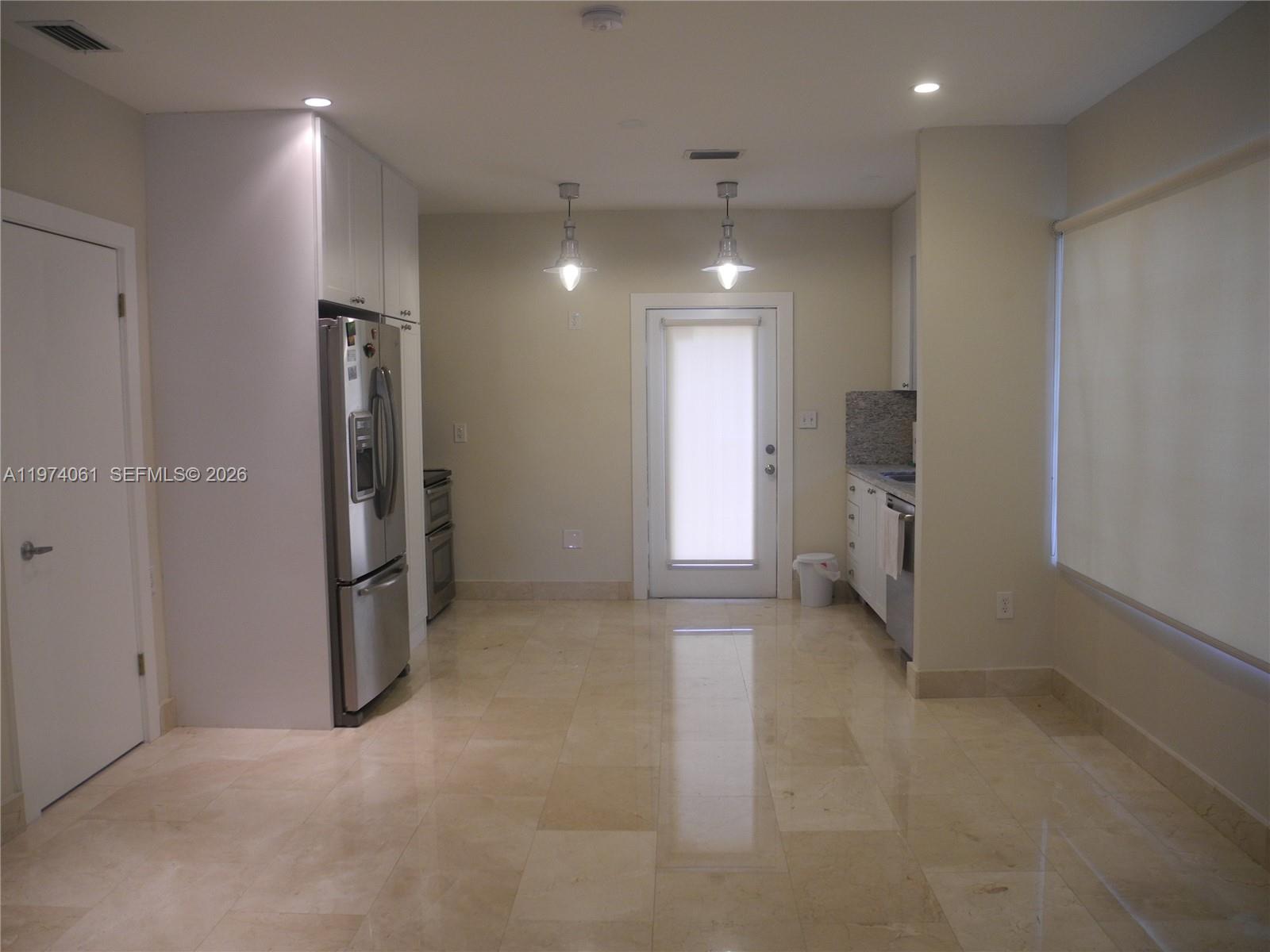 1720 SW 22nd Ter Miami, FL 33145