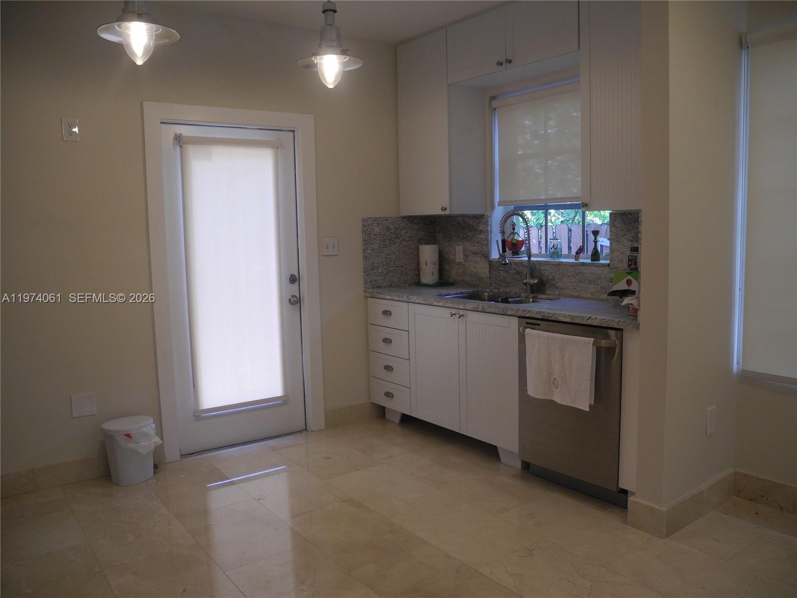 1720 SW 22nd Ter Miami, FL 33145