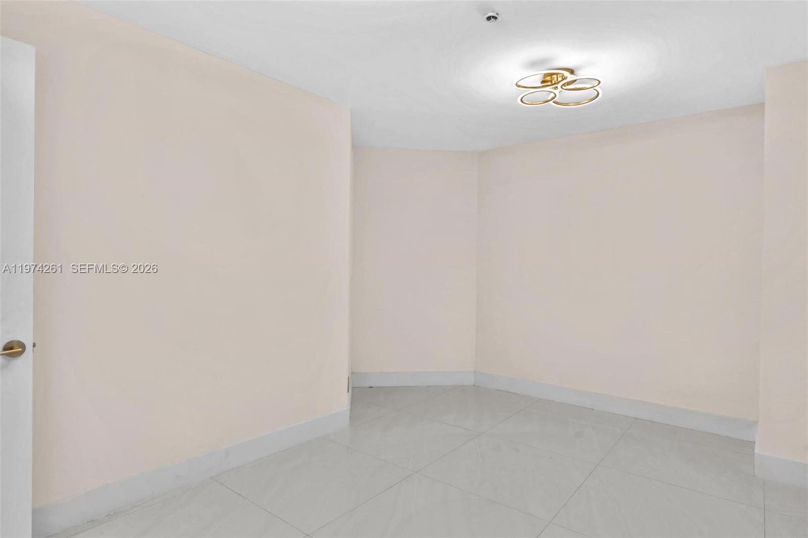 17301 Biscayne Blvd #210 North Miami Beach, FL 33160