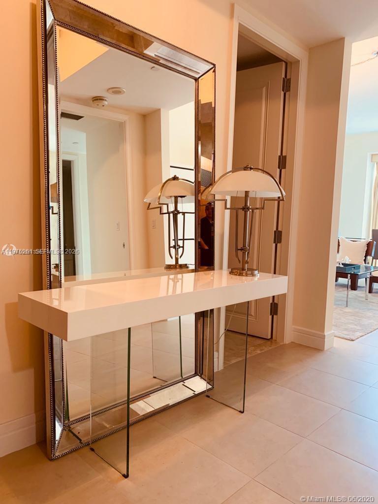 1425 Brickell Ave #43D Miami, FL 33131