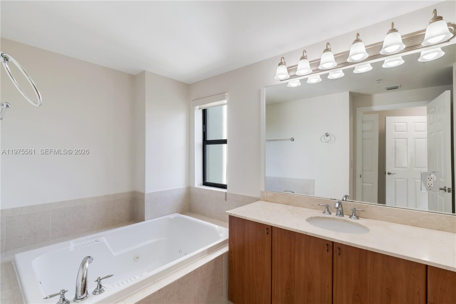 888 S Douglas Rd #404 Coral Gables, FL 33134