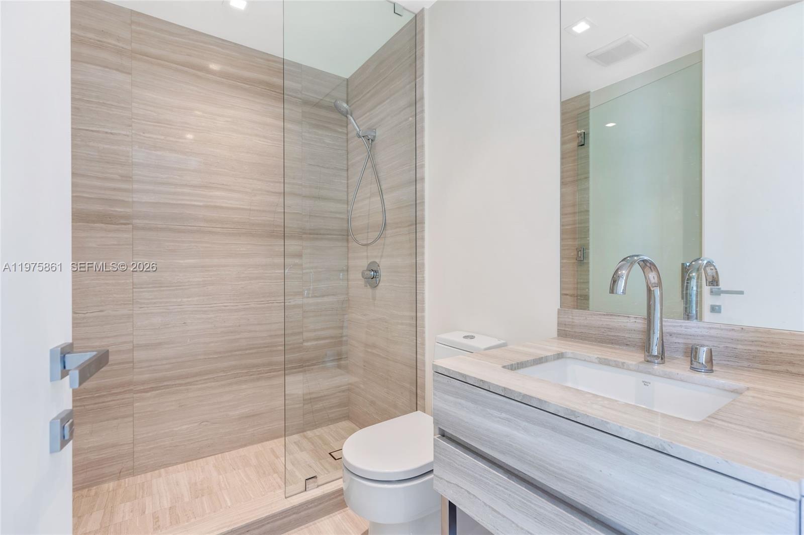 image Residences by Armani Casa17