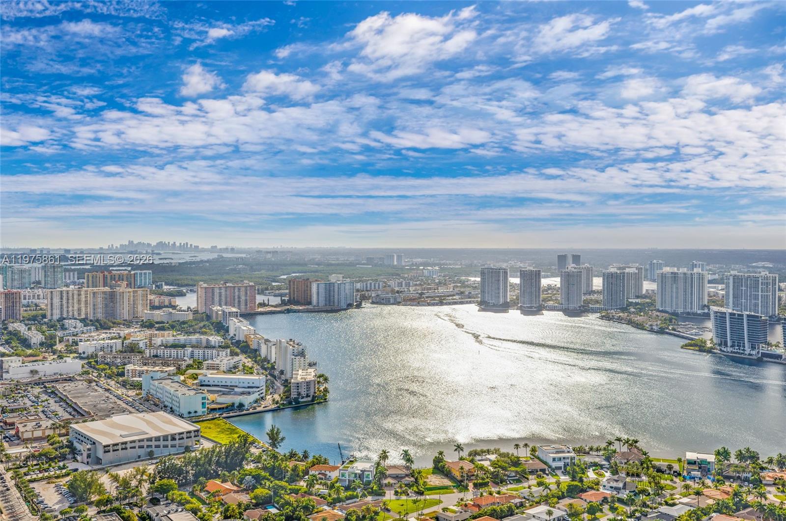 image Residences by Armani Casa23