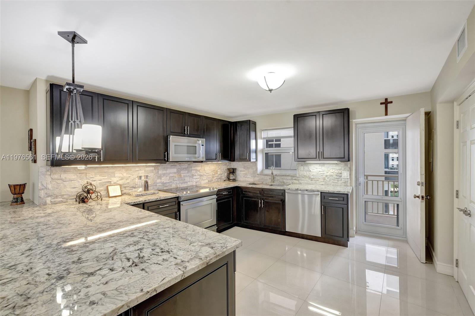 4100 Galt Ocean Dr #307 Fort Lauderdale, FL 33308