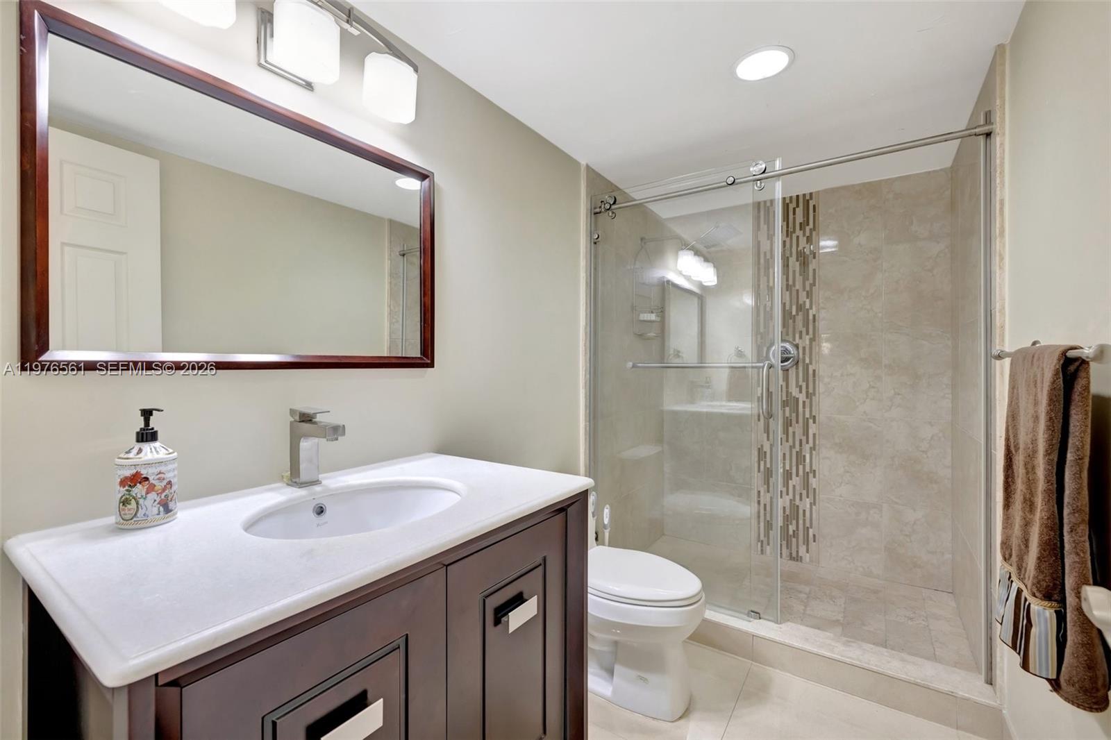 4100 Galt Ocean Dr #307 Fort Lauderdale, FL 33308