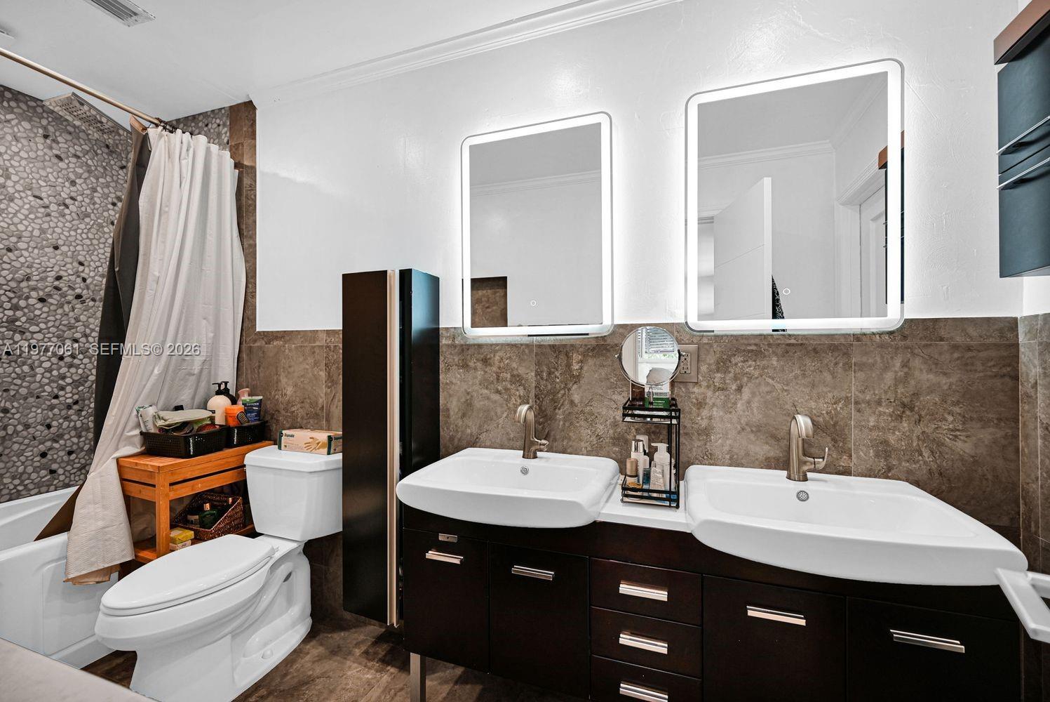 7700 SW 139th Ter Palmetto Bay, FL 33158