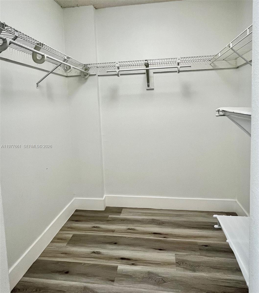 1800 NW 24th Ave #219 Miami, FL 33125