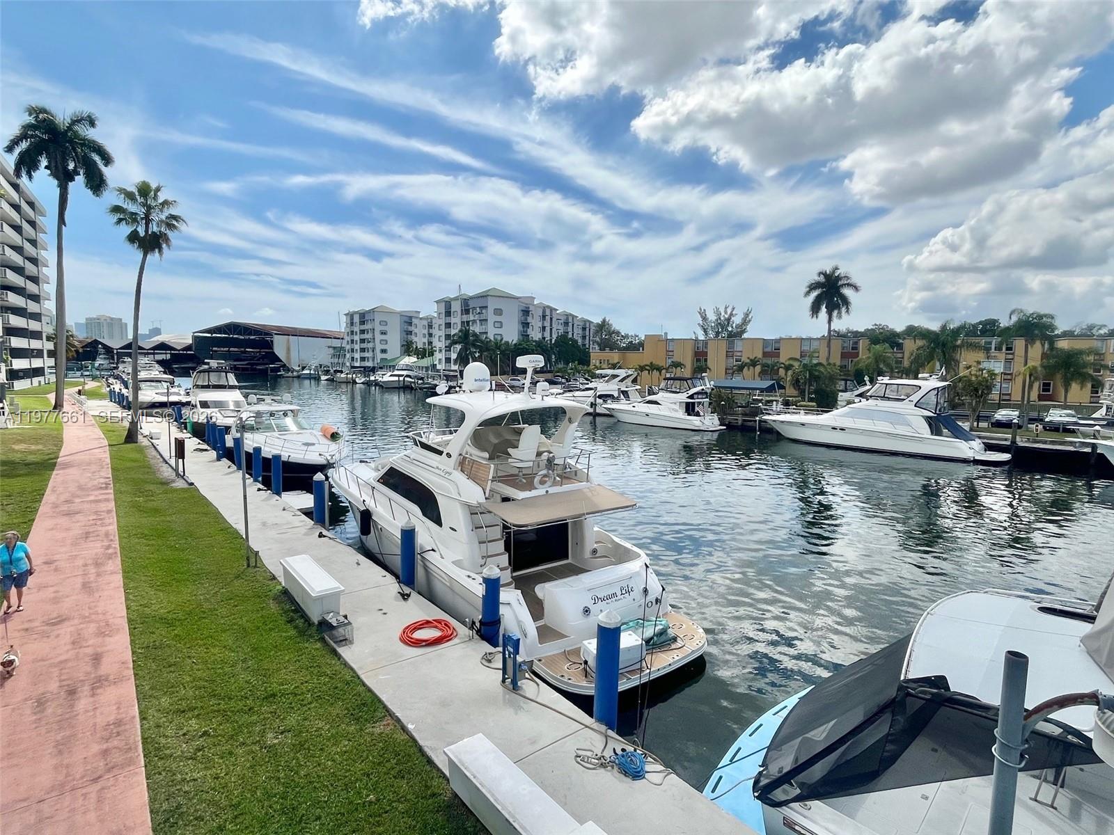 1800 NW 24th Ave #219 Miami, FL 33125