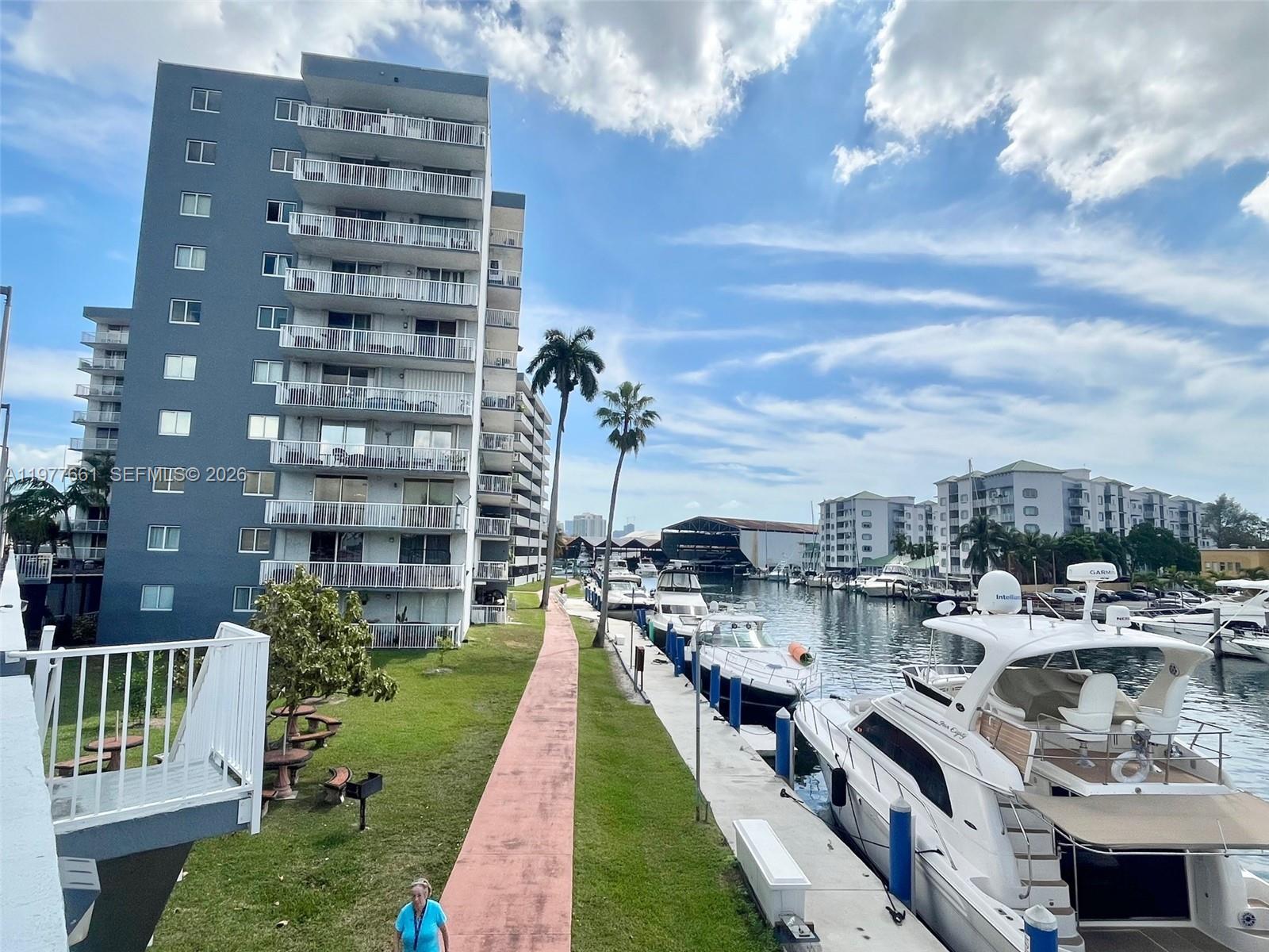 1800 NW 24th Ave #219 Miami, FL 33125