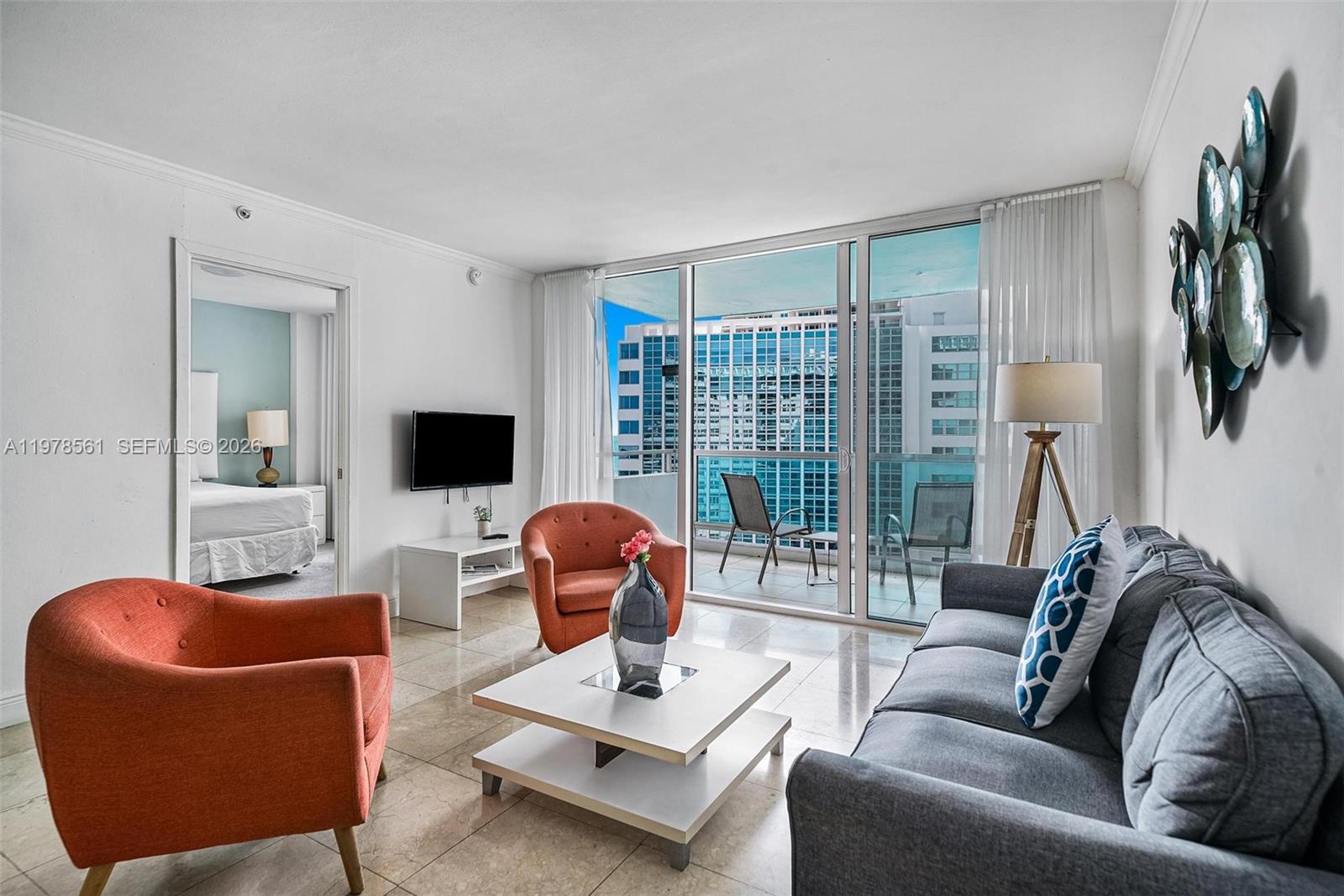 5101 Collins Ave #11K Miami Beach, FL 33140