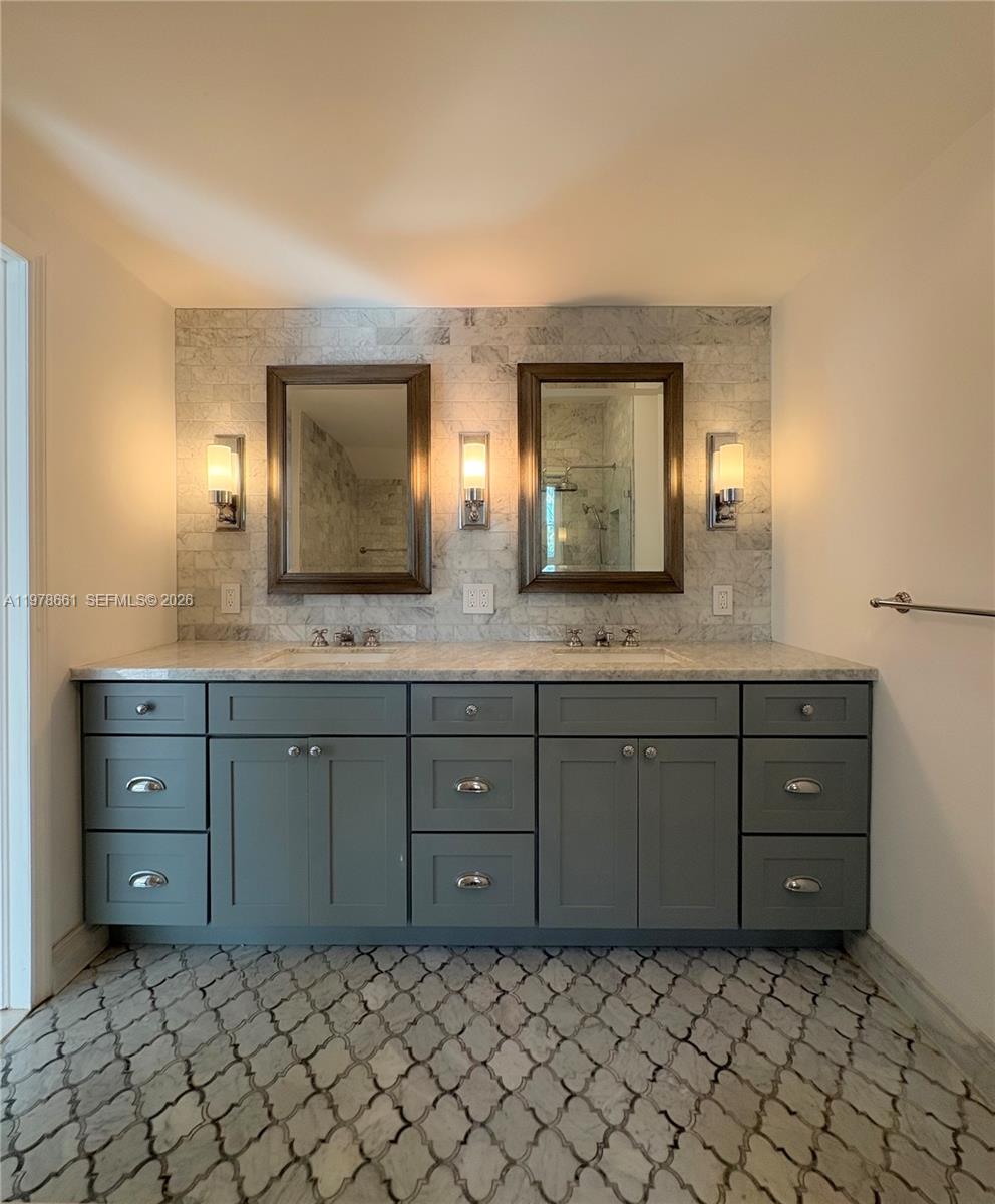 710 NE 72nd Ter Miami, FL 33138