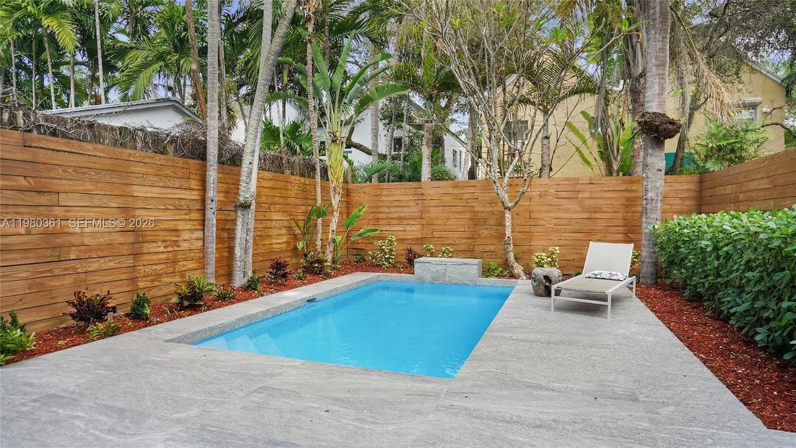 3075 Mary St Miami, FL 33133