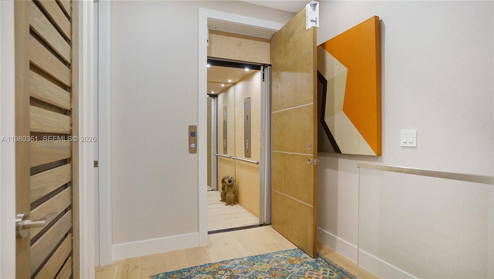 3075 Mary St Miami, FL 33133